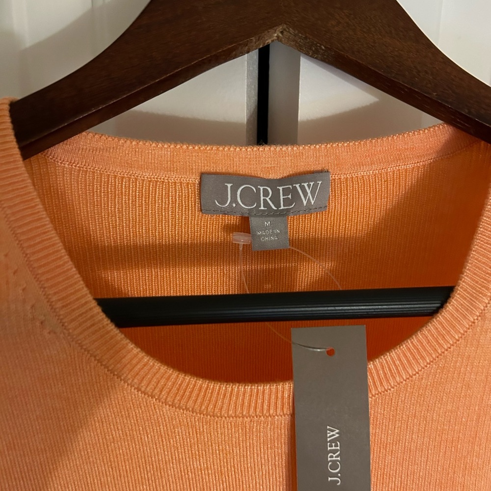 NWT J.Crew Ribbed Shell. Size M - Picture 2 of 4